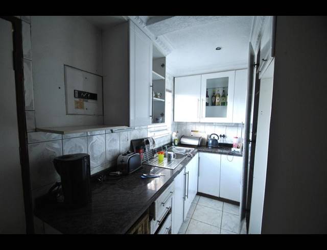 4 BEDROOM HOUSE FOR SALE IN DAWN PARK